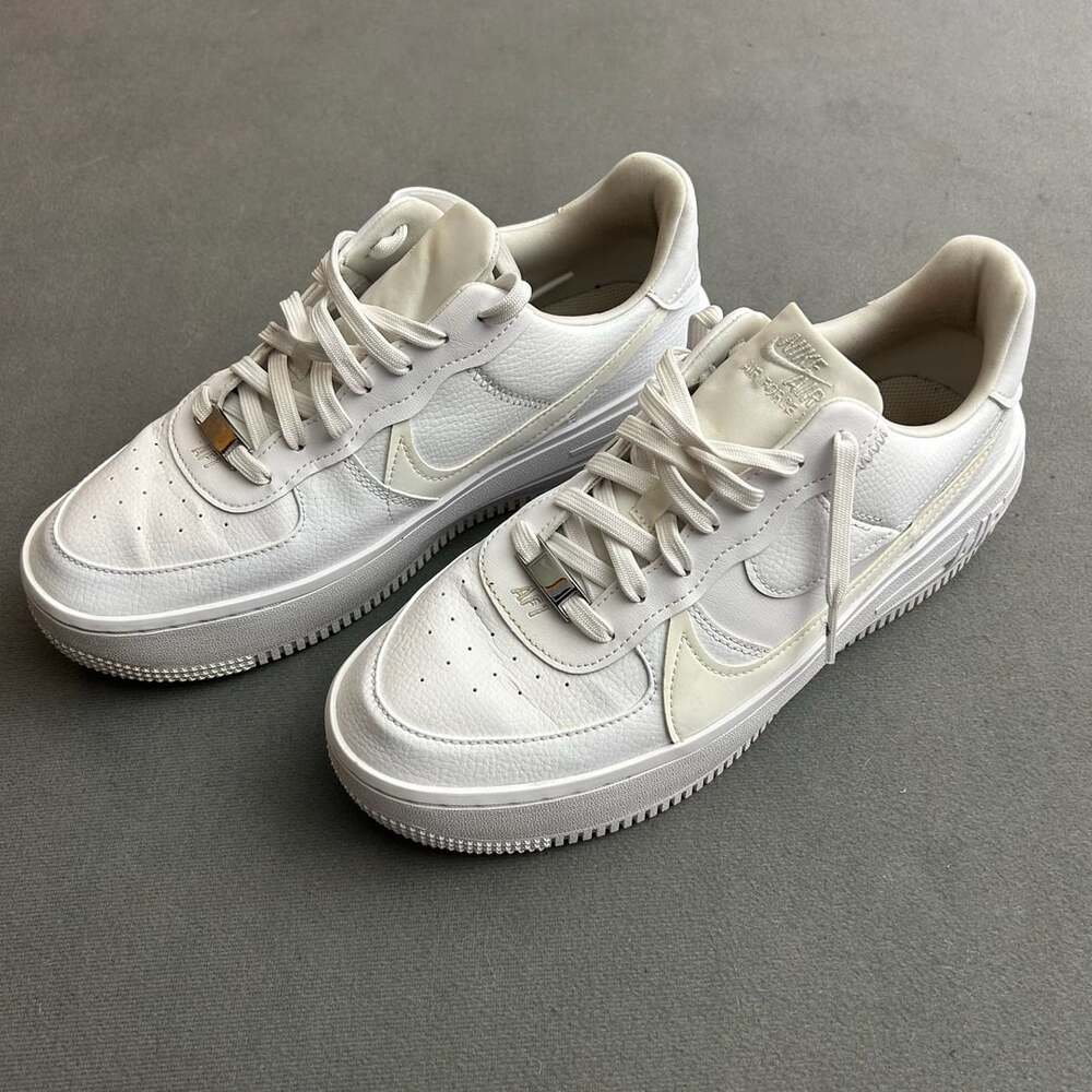 Nike Women's Air Force 1 PLT.AF.ORM Summit White Platform Sneakers Size 10